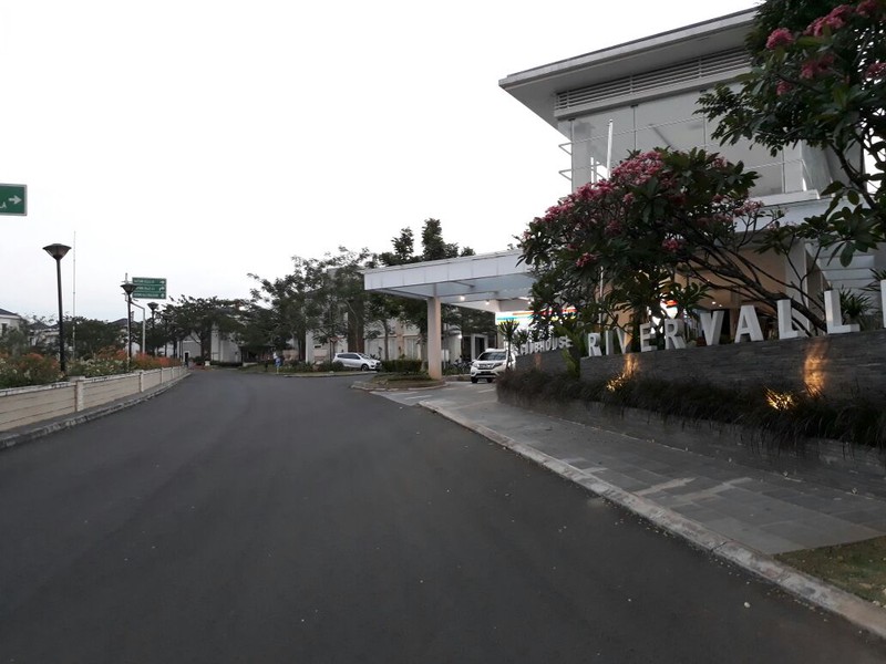 Rumah Siap Huni, Fasilitas Cluster Lengkap, dan Hunian Nyaman @River Valley, Lebak Bulus
