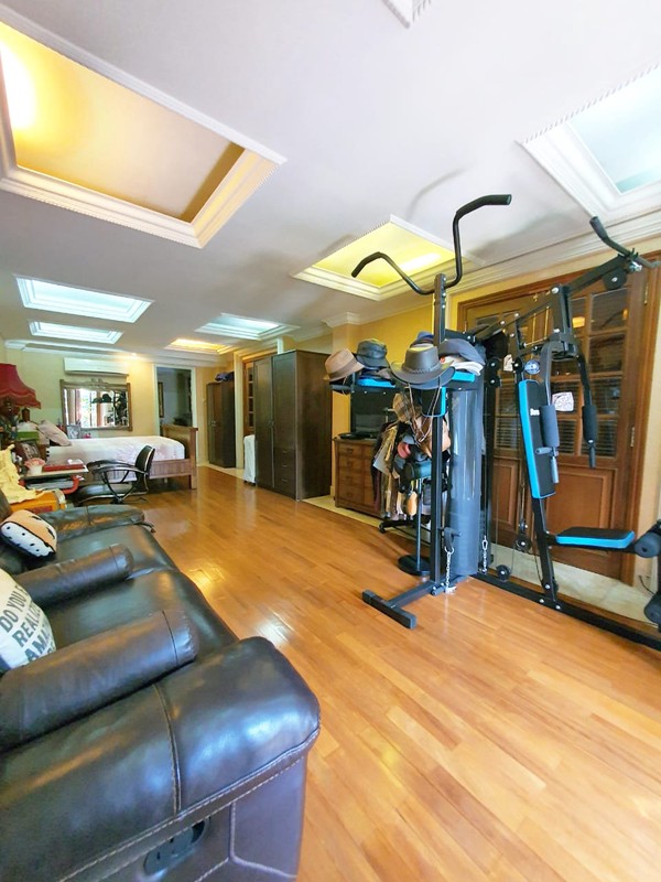 Rumah MEWAH, Interior Elegan, dan Hunian Nyaman @Tanah Kusir, Arteri Pondok Indah