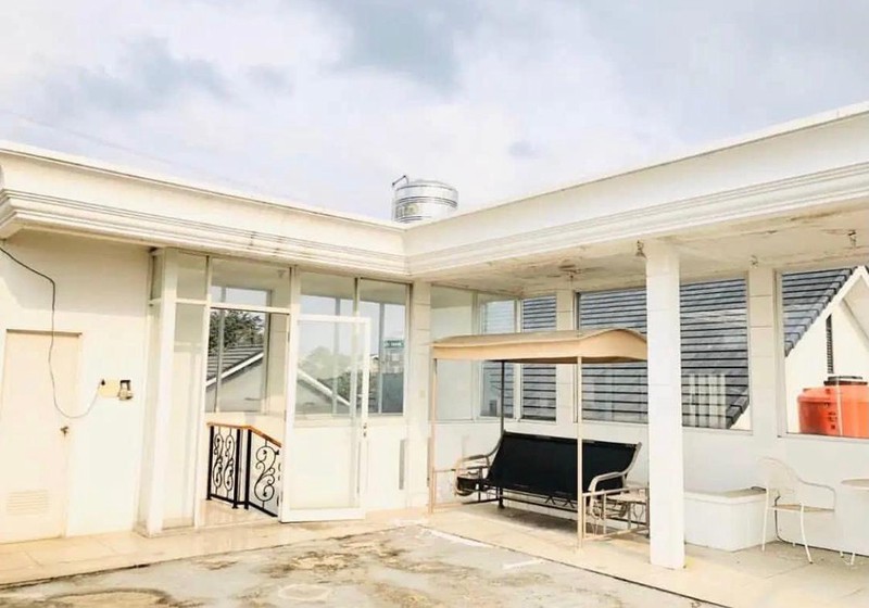 Rumah MEWAH dan Siap Huni, Lokasi Strategis @Mertilang, Bintaro