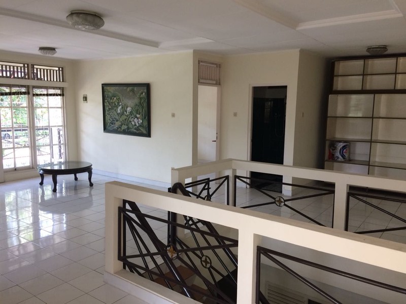 Rumah HOOK dan Siap Huni @Cimandiri, Bintaro