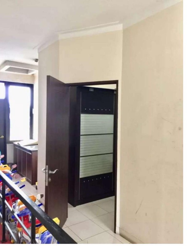 Rumah Siap Huni dan Kawasan Strategis @Ruko Fortune, Graha Raya