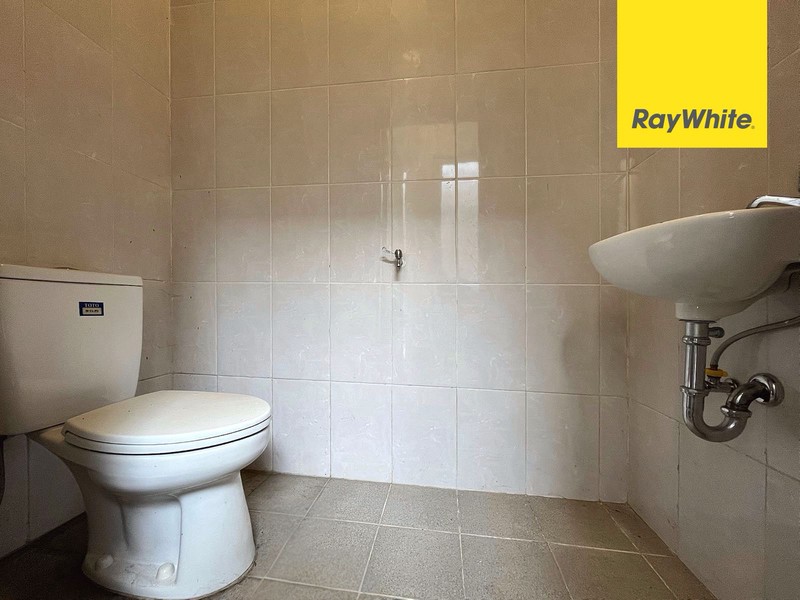 Rumah Depan Taman di Anabuki Residence Jatiasih, Cibubur