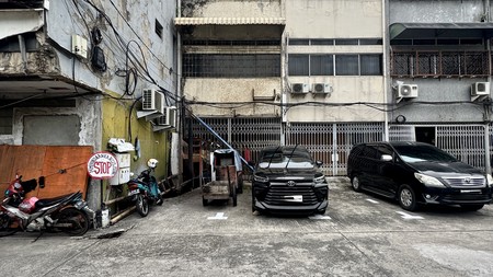 Dijual Ruko Strategis di Pangeran Jayakarta, Jakarta Pusat