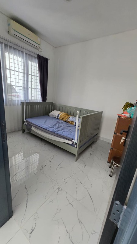 2 Milyar-an Dijual Rumah Darmo Sentosa Raya Wiyung Dekat Villa Bukit Mas , Akses Tol Satelit, Ciputra World, Graha Family