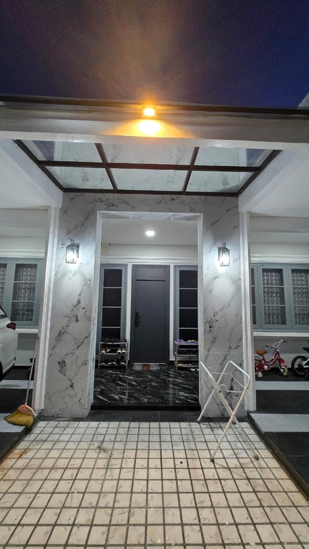 2 Milyar-an Dijual Rumah Darmo Sentosa Raya Wiyung Dekat Villa Bukit Mas , Akses Tol Satelit, Ciputra World, Graha Family