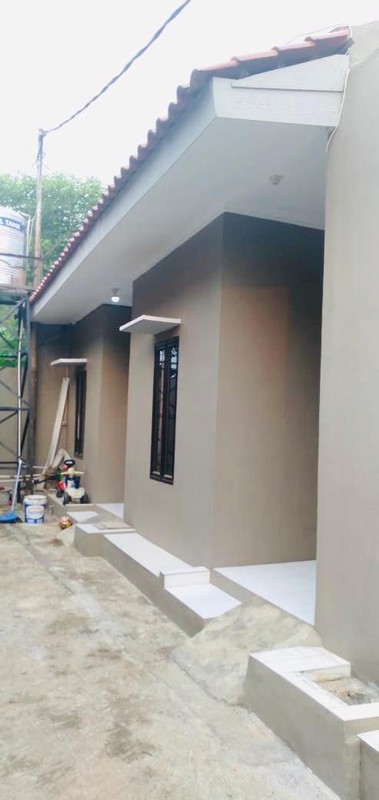 Dijual Rumah Lokasi Strategis ada 7 Pintu Kontrakan di Dalamnya dengan 1 KT 1 KM Sertifikat SHM