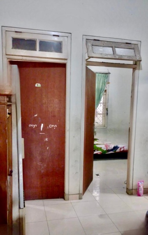 Rumah 2½ Lantai Siap Huni dengan Hunian Nyaman dan Asri @Jakarta Selatan