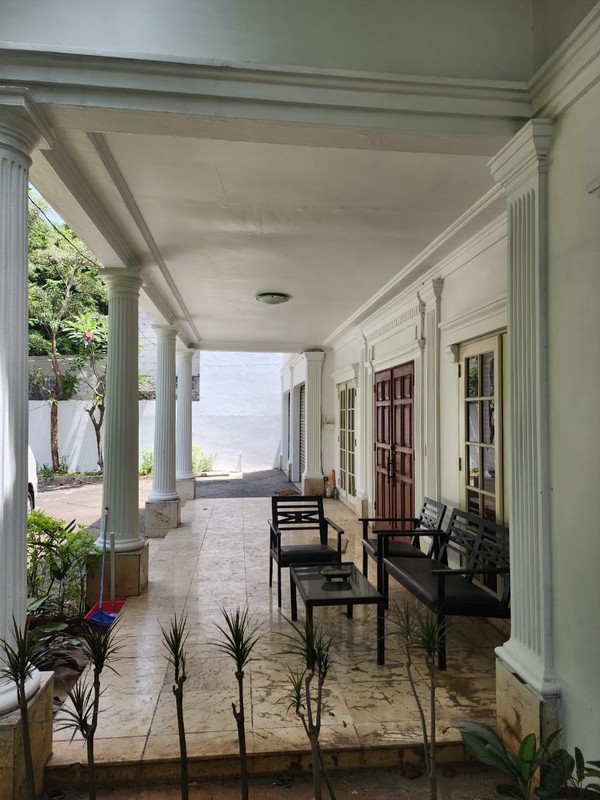 Rumah Hunian 5BR Di Daerah Kebayoran Lama, Jakarta Selatan