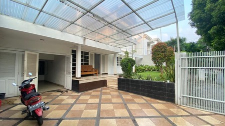 Rumah Disewa di Pondok Indah - Lokasi Strategis dan Aman