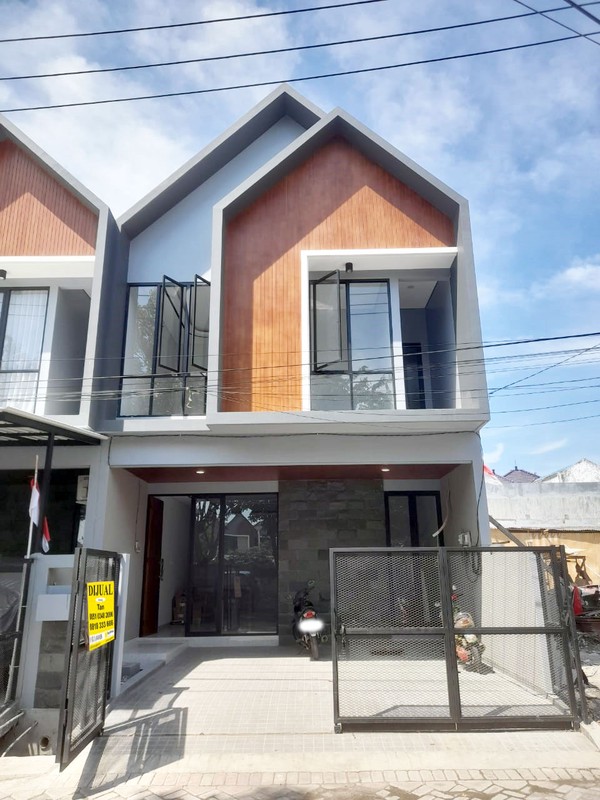 Rumah Baru Gress !!! di Manyar Tirtoyoso Utara Surabaya Timur, Minimalis, 2 Lantai... SUDAH READY BURUANN !!!