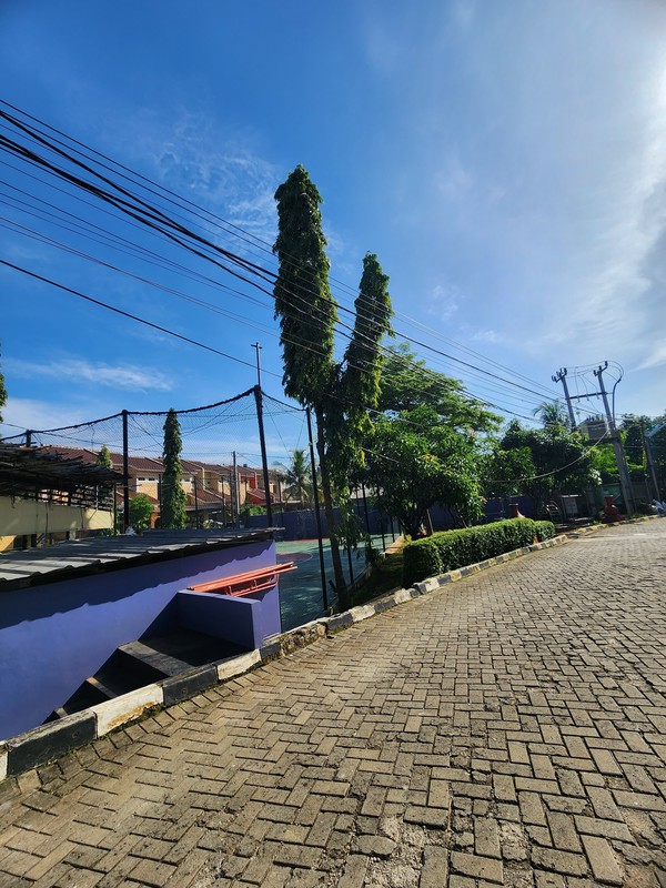 Rumah Baru. Bagus, Minimalis. Strategis dekat pintu Tol di Krukut Depok