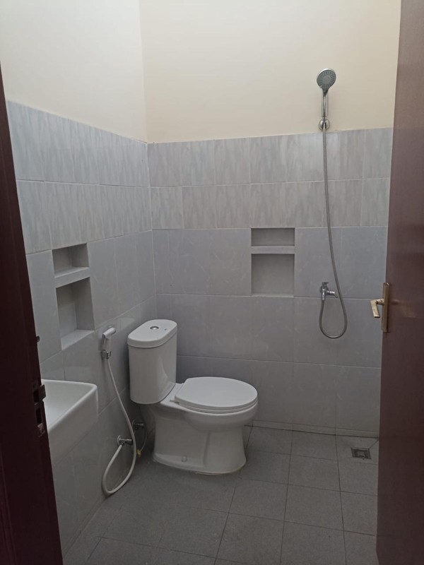 Disewakan Rumah 2 lantai di Wisma Cakra Cinere Depok