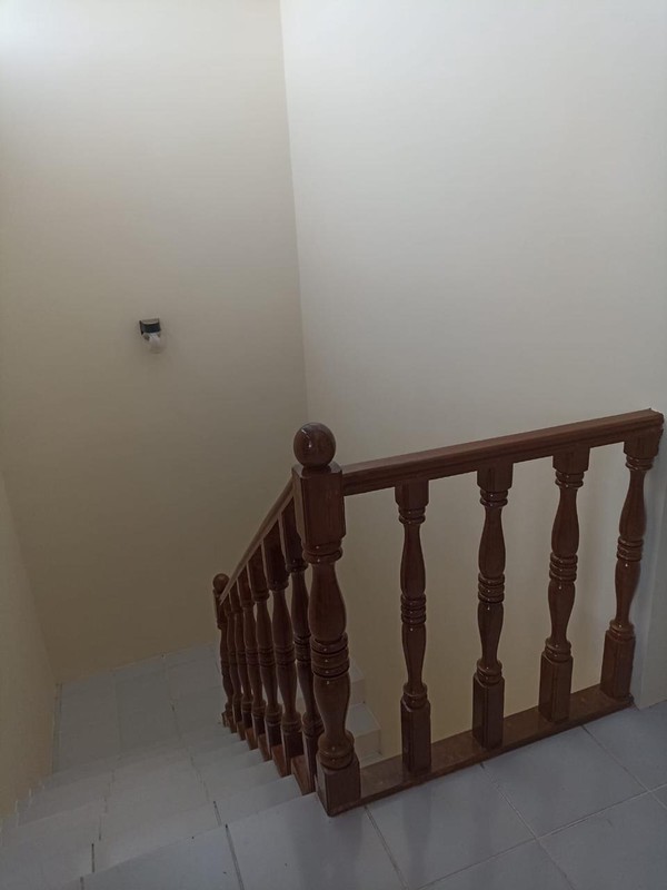 Disewakan Rumah 2 lantai di Wisma Cakra Cinere Depok