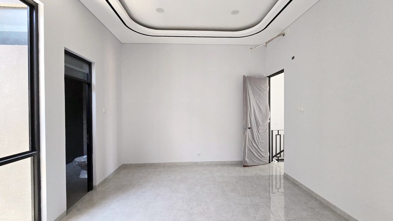 Rumah Baru Gress !!! di Manyar Tirtoyoso Utara Surabaya Timur, Minimalis, 2 Lantai... READY 2 UNIT BURUANN !!!