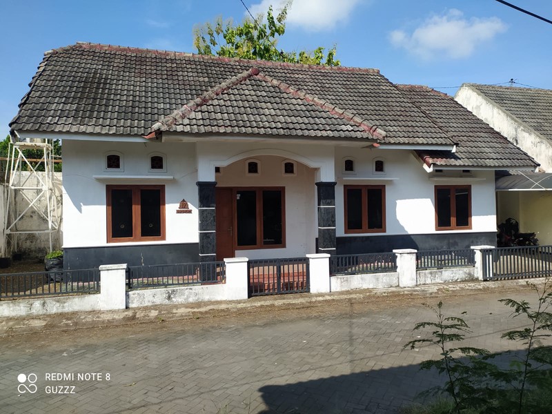 Rumah Tinggal Di Perumahan Dekat Transmart, Maguwohaejo, Depok, Sleman