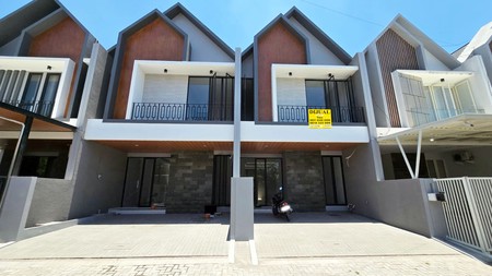 Rumah Baru Gress !!! di Manyar Tirtoyoso Utara Surabaya Timur, Minimalis, 2 Lantai... READY 2 UNIT BURUANN !!!