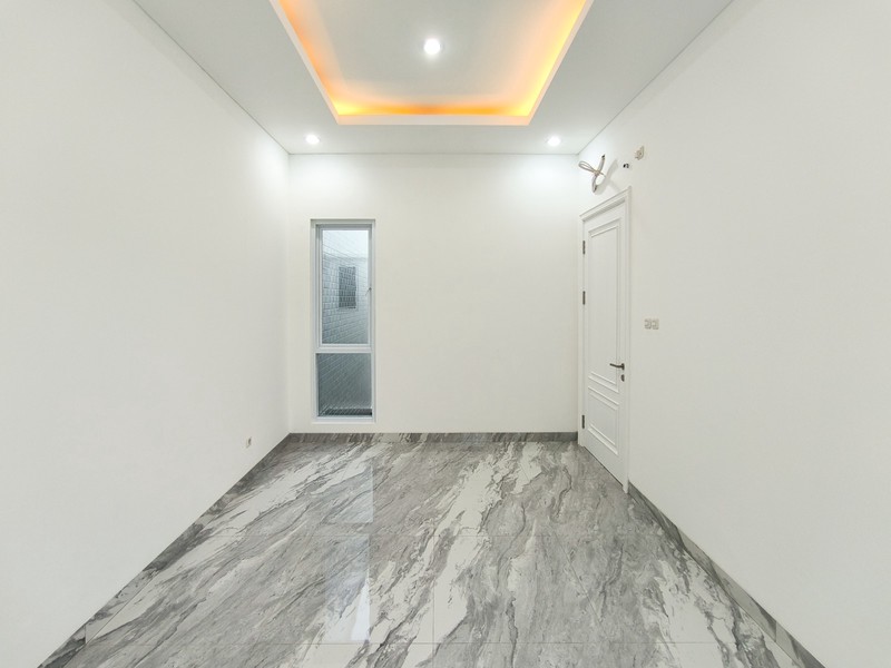 Rumah Besar,mewah,dalam cluster,securty 24 jam di Bintaro Jaya 9