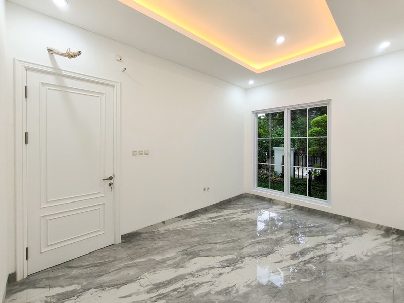Rumah Besar,mewah,dalam cluster,securty 24 jam di Bintaro Jaya 9