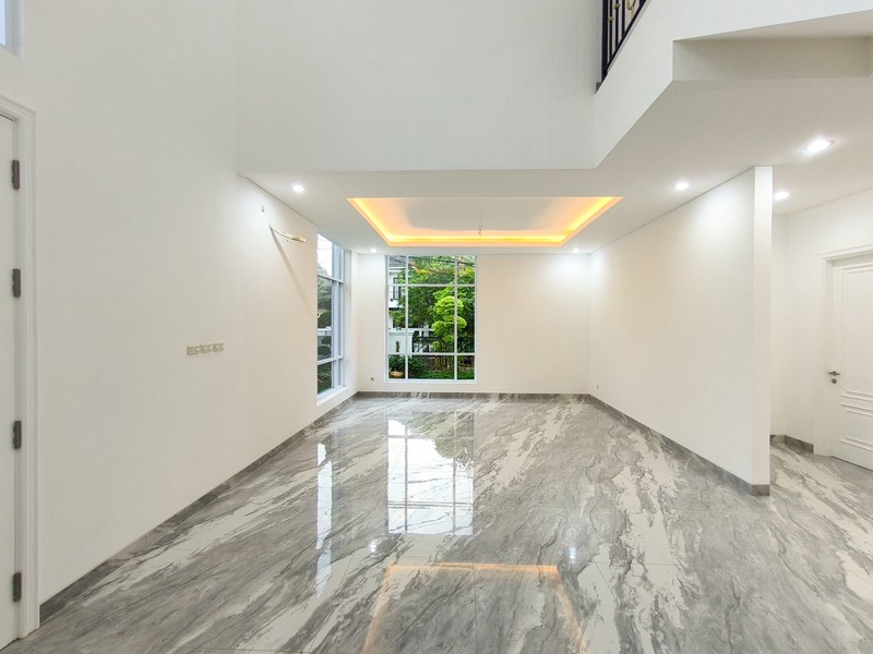 Rumah Besar,mewah,dalam cluster,securty 24 jam di Bintaro Jaya 9