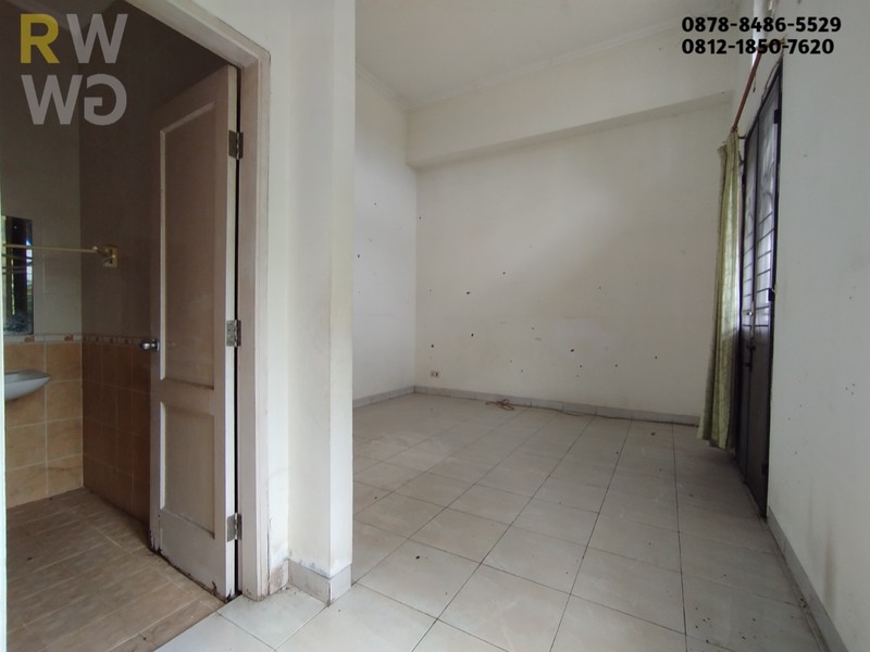 Rumah Dijual di Grand Wisata - Dalam Cluster, Arsitektur Klasik, Lokasi Terbaik & Harga Menarik