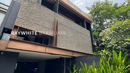 Rumah Modern Lokasi Strategis Area Bangka Kemang