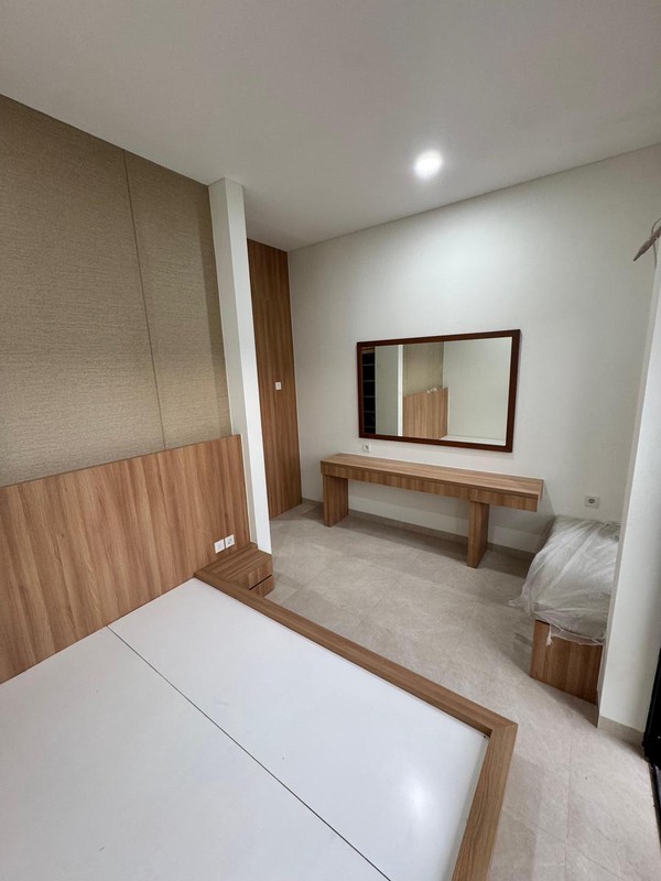 Rumah Hunian Semi Furnished, Di Daerah Duren Sawit, Jakarta Timur