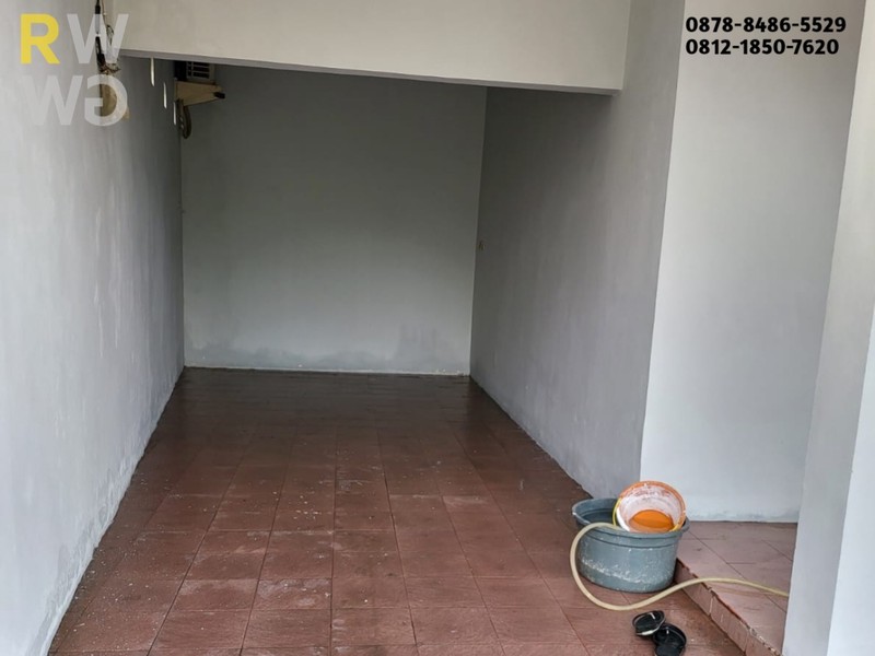 Dijual Rumah di Karawang Jaya - Hunian Strategis 3 Kamar, Garasi 2 Mobil, Siap Huni