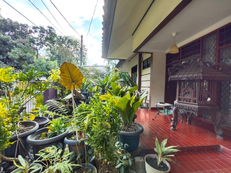 Rumah Hoek lokasi strategis dan Nyaman di Villa Gunung Lestari Ciputat