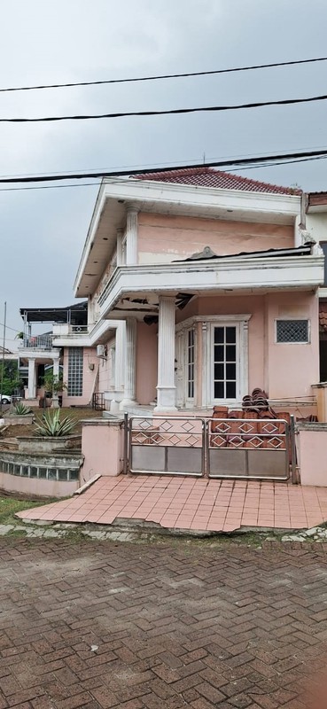 Rumah dengan lokasi yang stategis di Camar, Bintaro Jaya