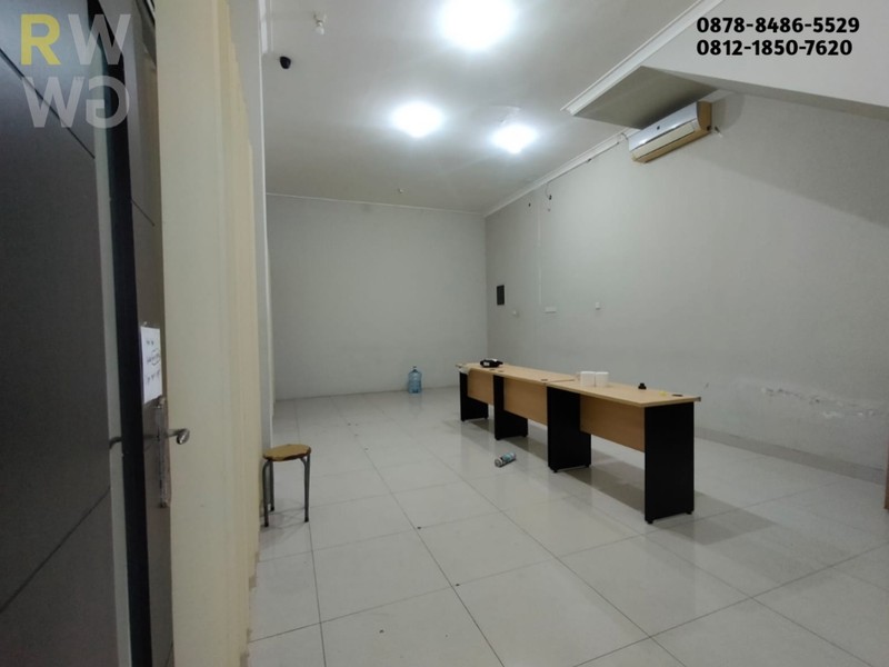 Ruko Dijual di Grand Wisata - 4 Lantai Hook di Boulevard Utama, Lokasi Terbaik & Harga Menarik