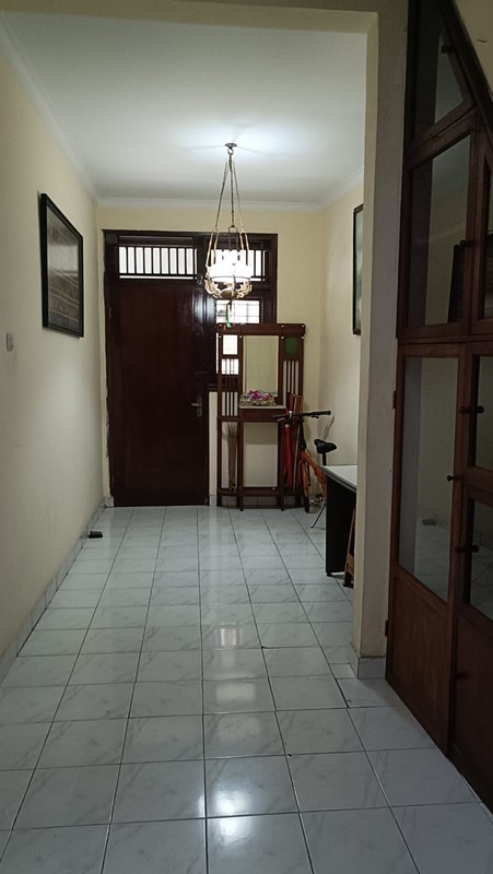 Rumah di Jual 2.5 Lantai Perumahan Pulo Gebang Permai Rumah Hook halaman luas dan Asri