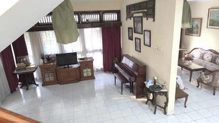 Rumah di Jual 2.5 Lantai Perumahan Pulo Gebang Permai  Rumah Hook halaman luas dan Asri