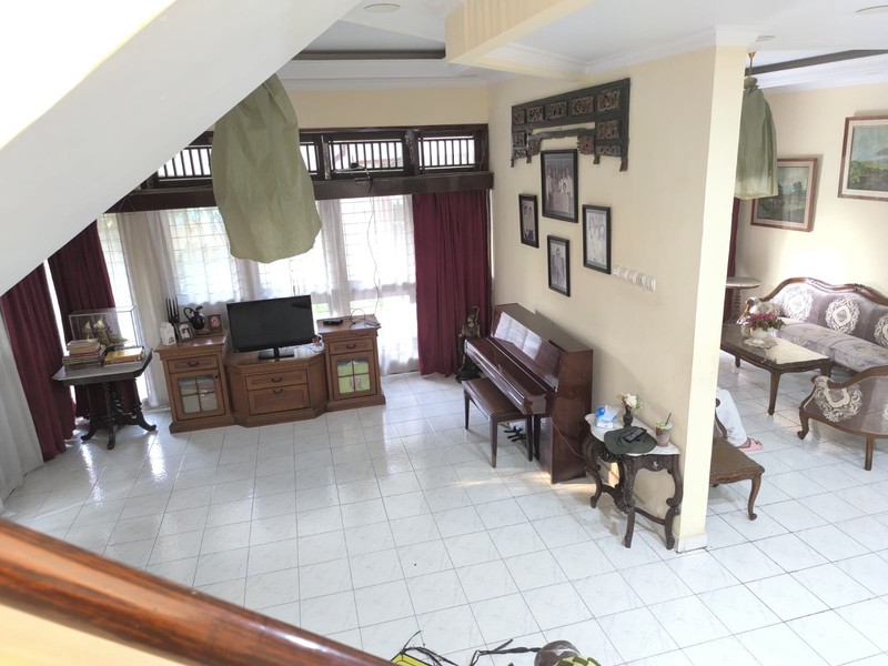 Rumah di Jual 2.5 Lantai Perumahan Pulo Gebang Permai Rumah Hook halaman luas dan Asri