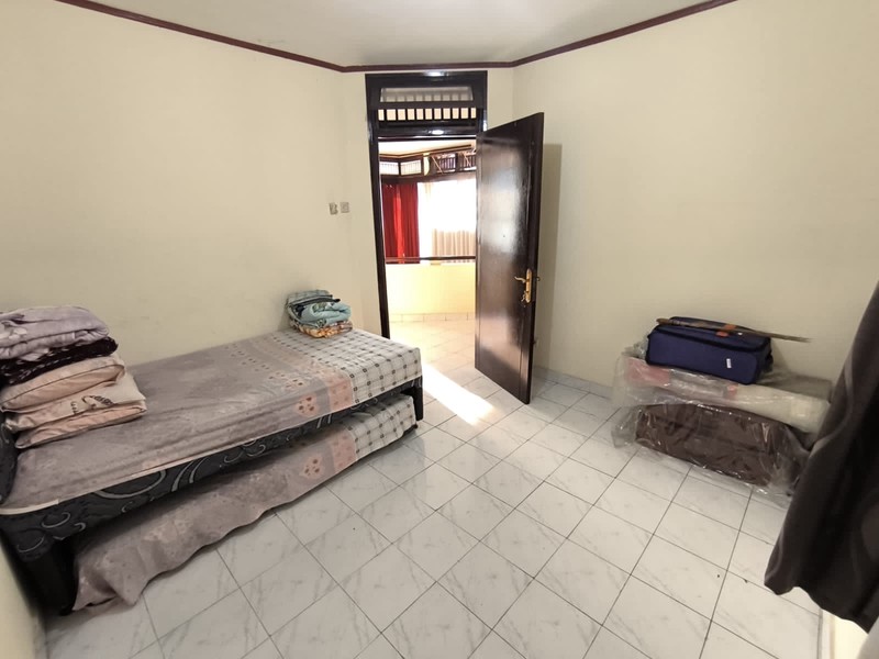 Rumah di Jual 2.5 Lantai Perumahan Pulo Gebang Permai Rumah Hook halaman luas dan Asri