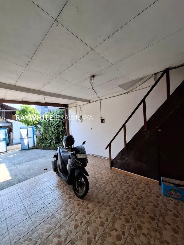 Rumah Kost Area Radio Dalam