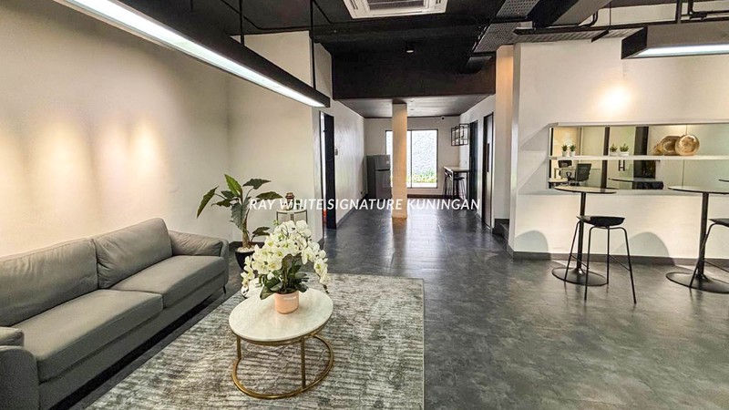 Rumah Kantor disewakan Lokasi Prime di Pakubuwono, Kebayoran Baru