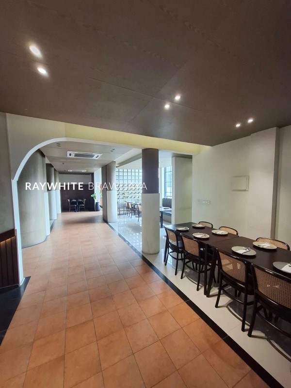 Gedung Komersial Lokasi Strategis Area Cilandak Antasari