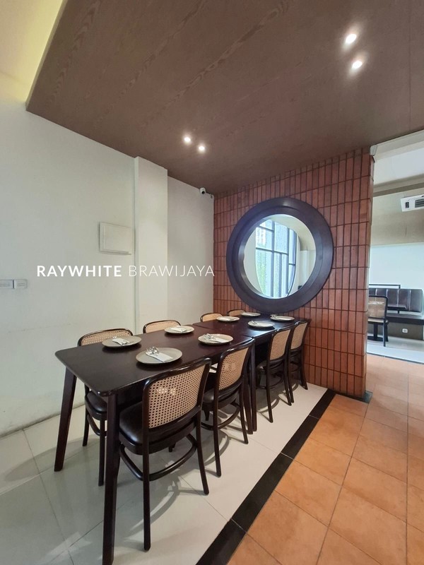 Gedung Komersial Lokasi Strategis Area Cilandak Antasari