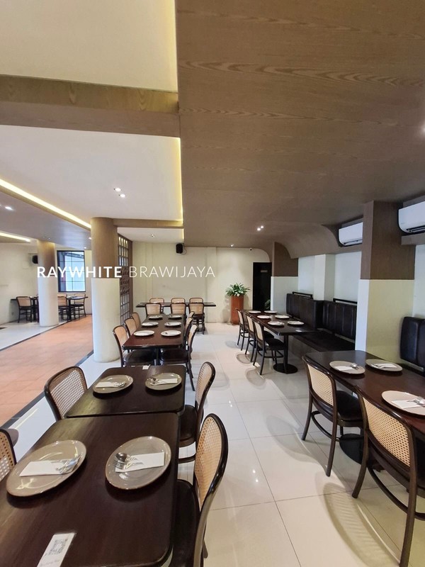 Gedung Komersial Lokasi Strategis Area Cilandak Antasari