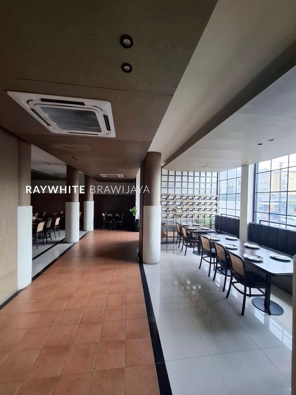 Gedung Komersial Lokasi Strategis Area Cilandak Antasari