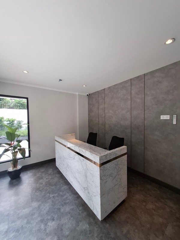 Ruang Usaha Newly Renovated Area Pakubuwono