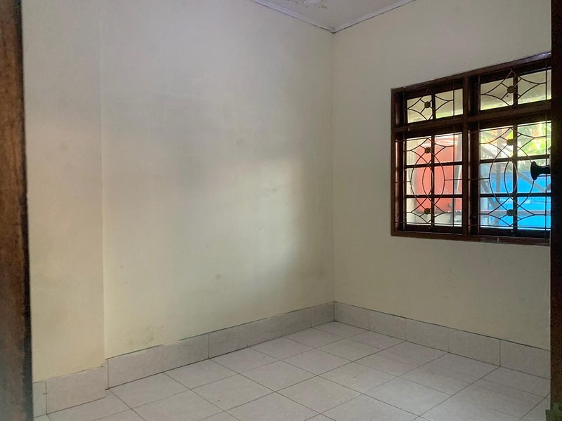 Dijual Rumah Tua - Lokasi Strategis di Johar Baru, Jakarta Pusat