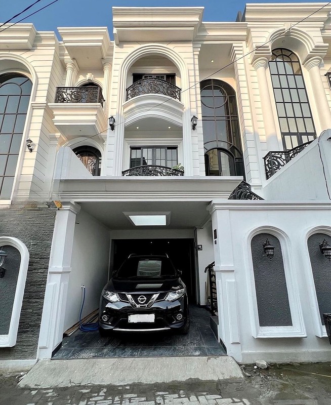 Dijual Rumah Mewah Fully Furnished - Jagakarsa, Jakarta Selatan