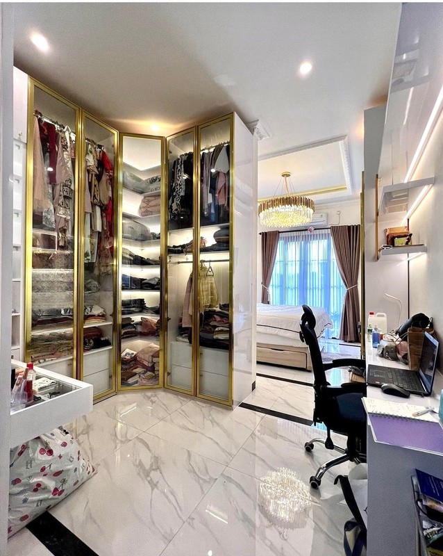 Dijual Rumah Mewah Fully Furnished - Jagakarsa, Jakarta Selatan