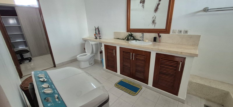 Freehold - Rare Opportunity house for Sale in Berawa Canggu, Bali at a Competitive Price