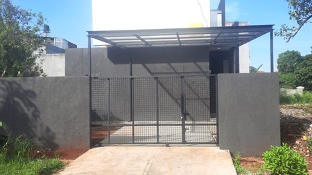 Rumah Siap Huni di Cinere 2 Lantai Dekat Tol