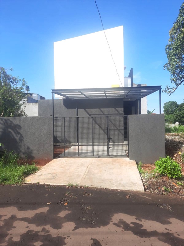 Rumah Siap Huni di Cinere 2 Lantai Dekat Tol