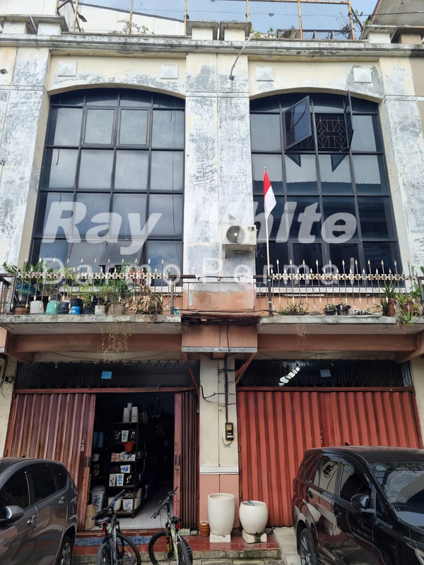 1980. Ruko 2 jejer Lebar 9 meter Raya Kali Rungkut Surabaya Timur
