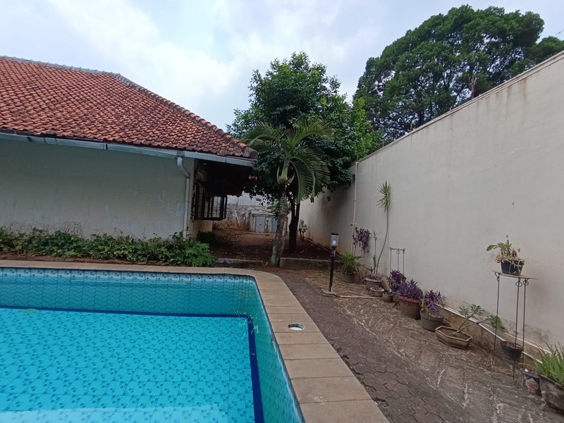 Dijual/Dikontrakan Rumah Terawat Lokasi Di Taman Radio Dalam, Jakarta Selatan