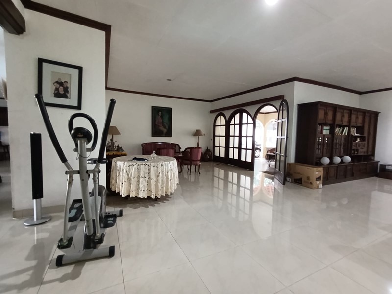 Dijual/Dikontrakan Rumah Terawat Lokasi Di Taman Radio Dalam, Jakarta Selatan